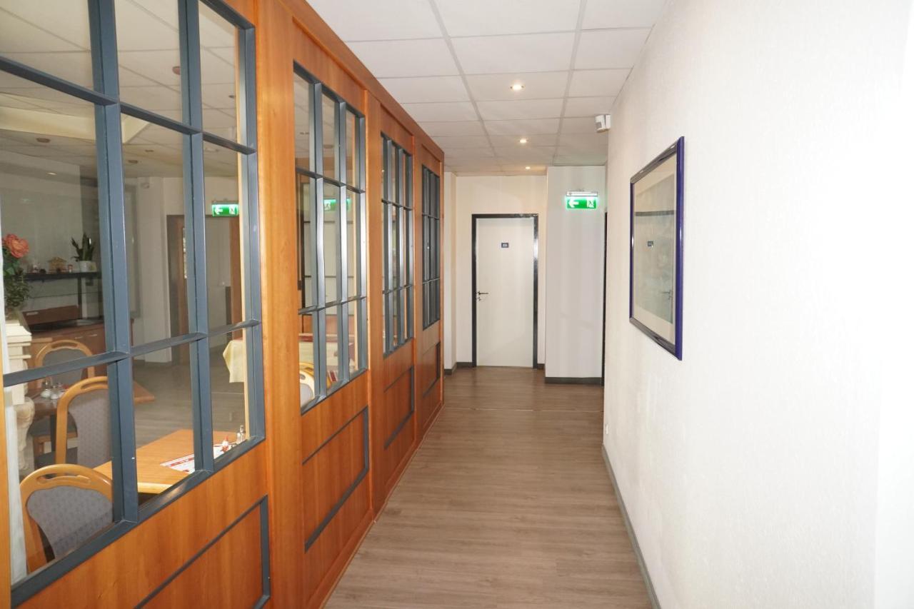 Hotel Birkenwerder Bagian luar foto